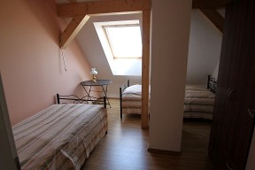 :ferienhaus-cammer:oben_2_bett.jpg